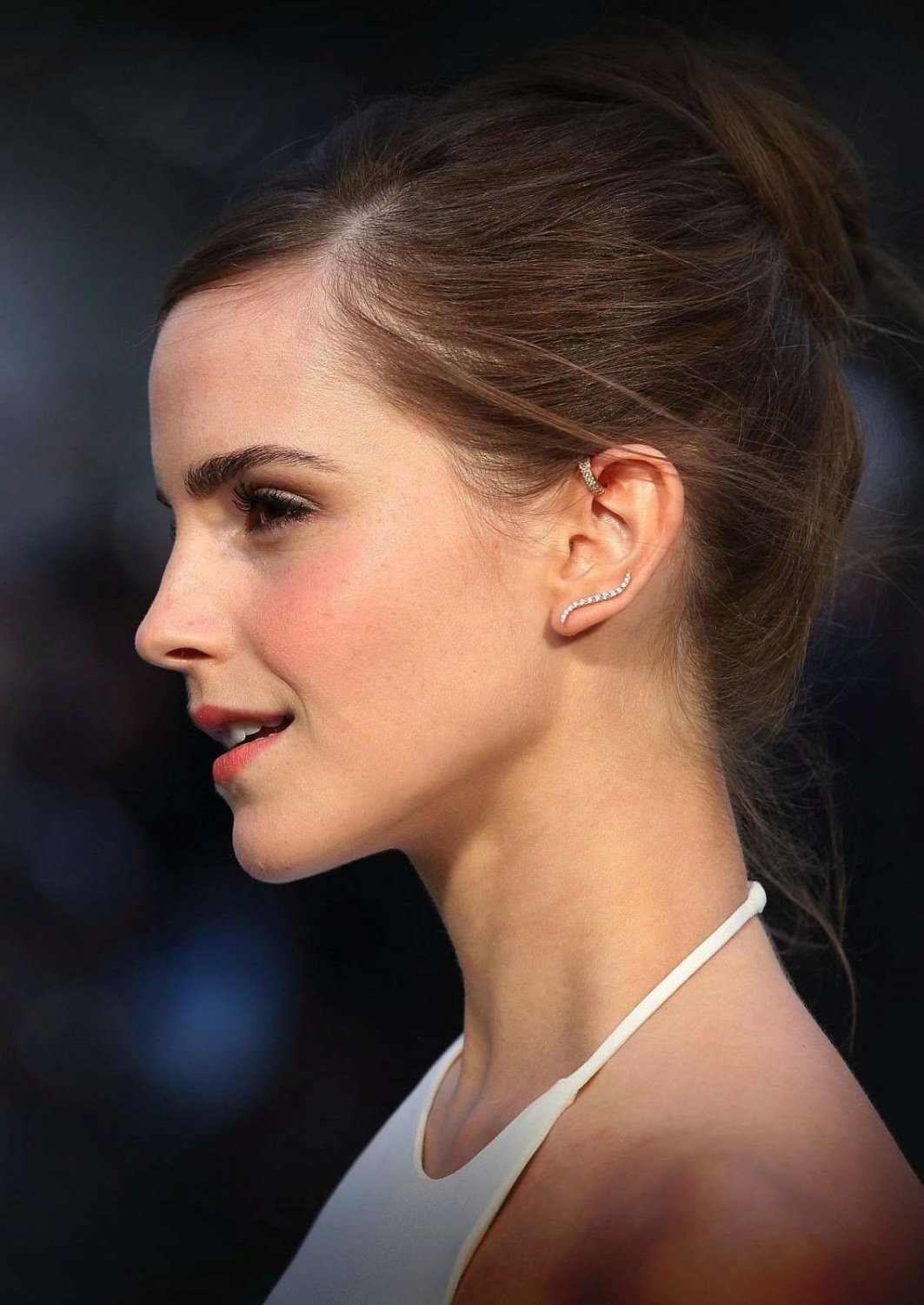 E64sudUX Emma Watson 02.jpg